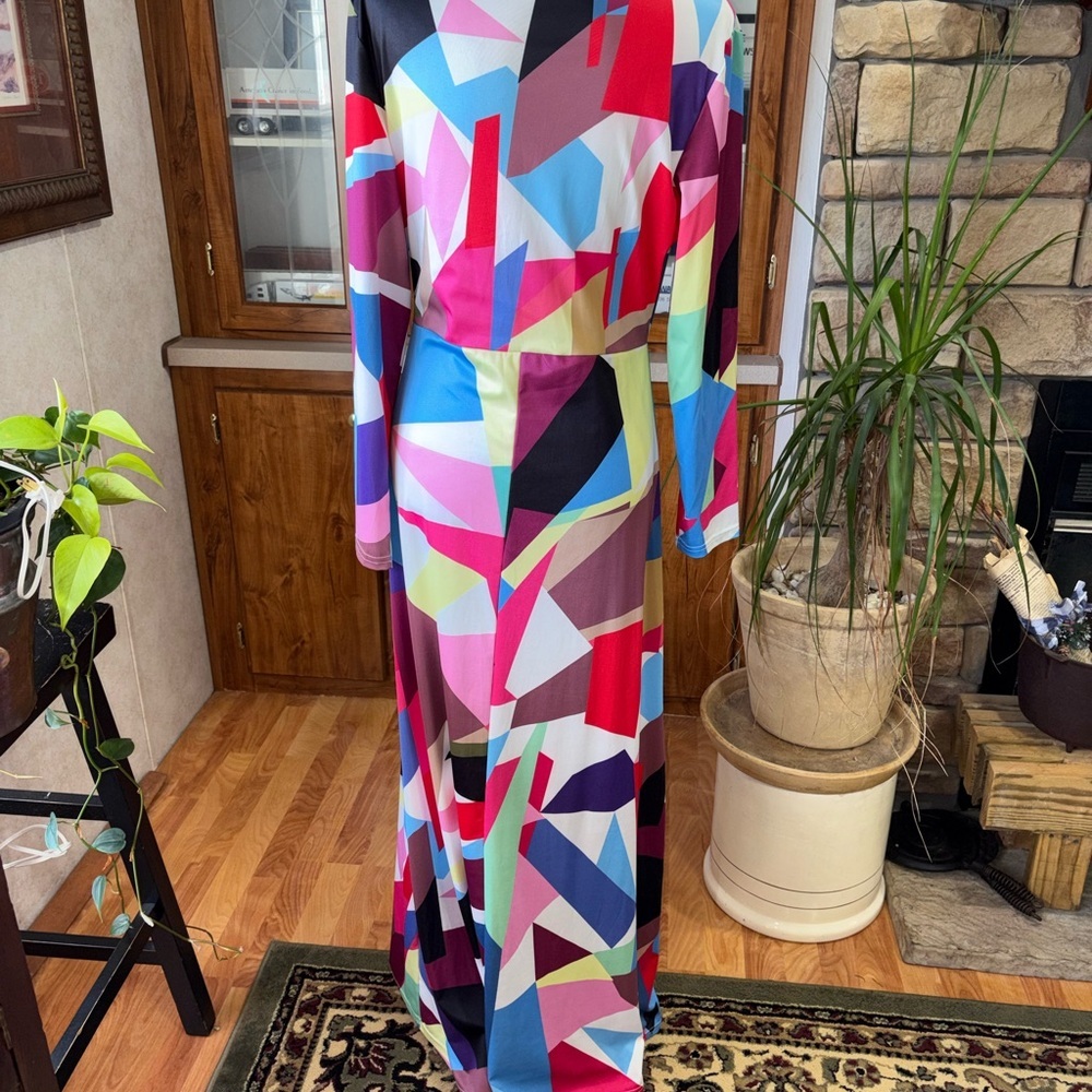 MULTICOLOR ABSTRACT LONG  SLEEVE FAUX WRAP MAXI DRESS. BRIGHT & VIBRANT X-LARGE - Picture 3 of 3
